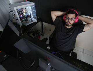 Egamers procuram Justiça para provar vínculo trabalhista com equipes