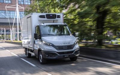 Iveco Daily completa 25 anos de produção no Brasil com 60 mil unidades montadas em Minas Gerais